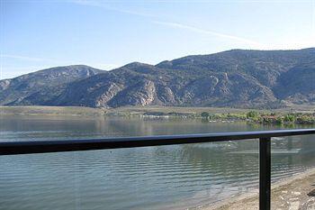 Desert Surfside Waterfront Accommodations Osoyoos Kültér fotó